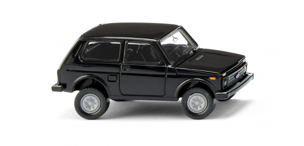 Lada Niva - black - E-trains